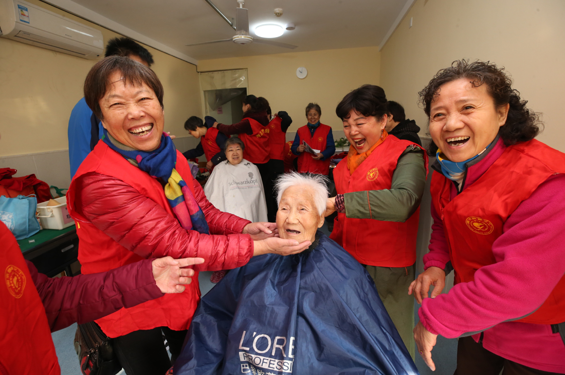 青岛87岁抗美援朝老兵重回丹东，一番话让人感慨